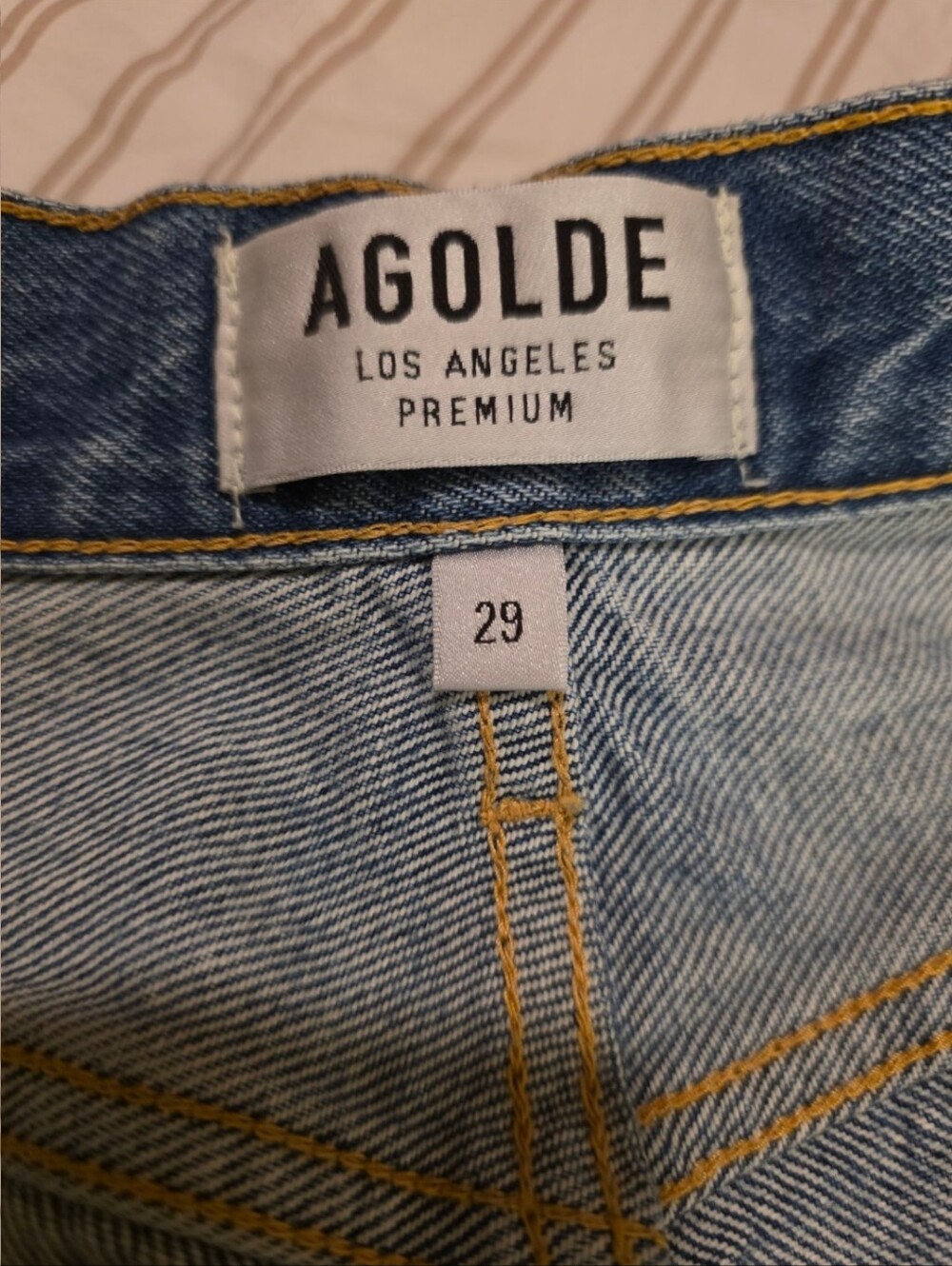 AGOLDE Parker Vintage Denim Cutoff Shorts 29 - Picture 3 of 6